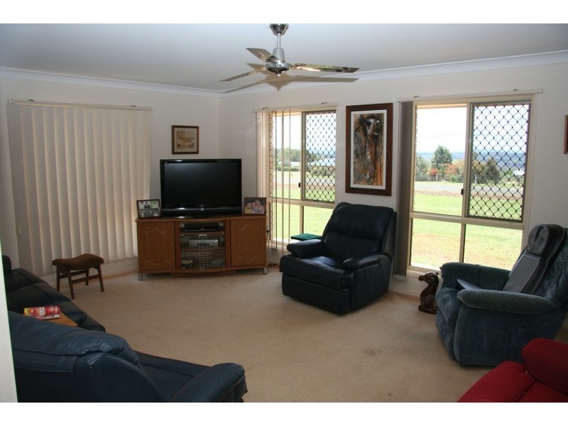 31 Macaulay Drive, Kingaroy QLD 4610