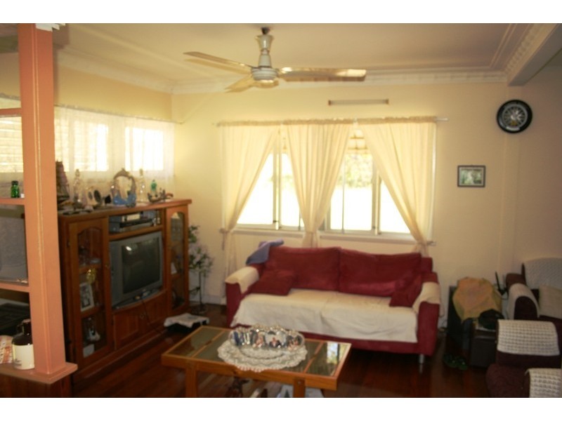 Wattle Camp QLD 4615