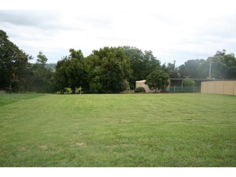 65 Cowie Drive, Kingaroy QLD 4610