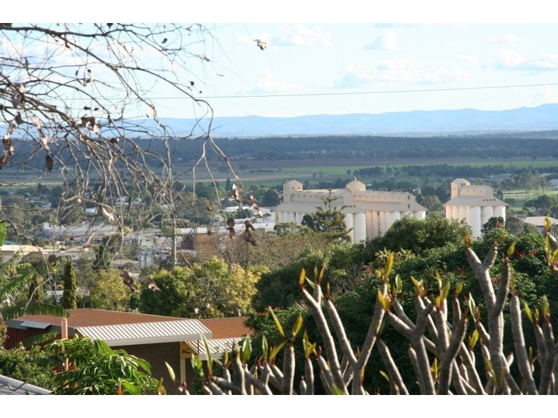 6 Macdiarmid Street, Kingaroy QLD 4610