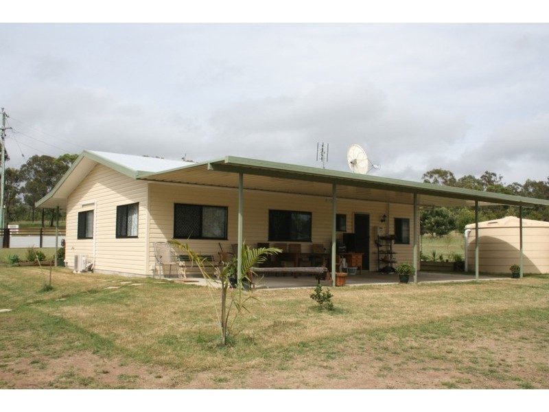 Wattle Camp QLD 4615