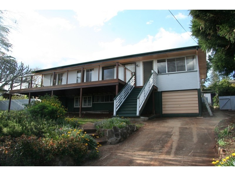6 Macdiarmid Street, Kingaroy QLD 4610