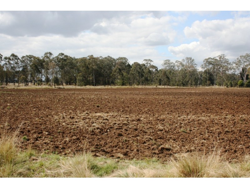 Wooroolin QLD 4608