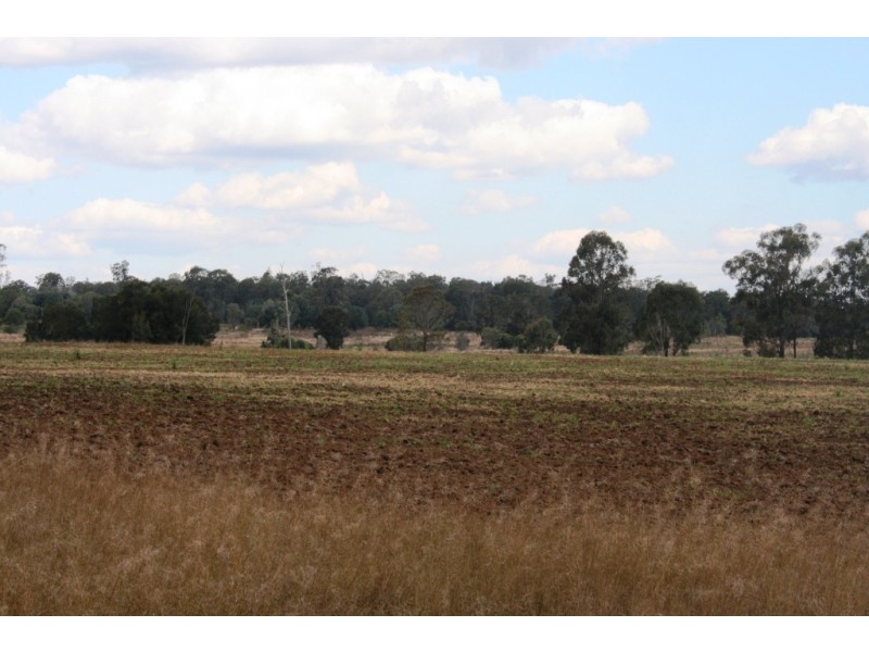Wooroolin QLD 4608