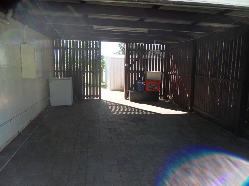 17 Keith Shaw Drive, Kingaroy QLD 4610