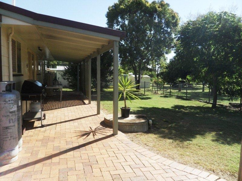 17 Keith Shaw Drive, Kingaroy QLD 4610