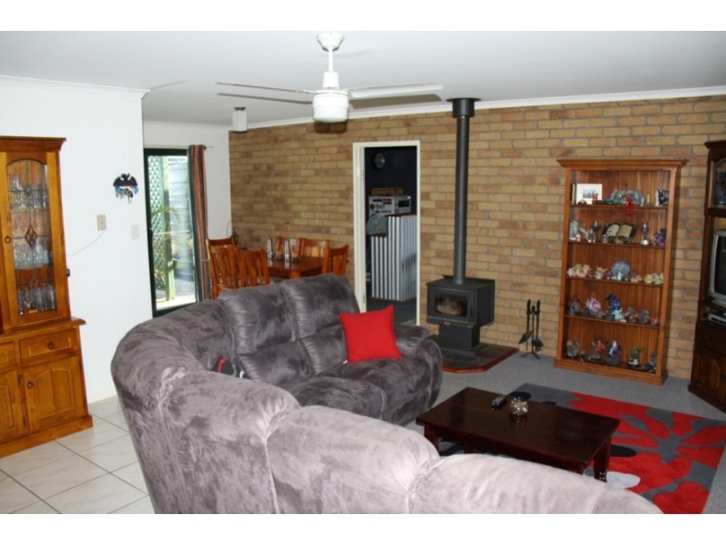 2 Nevin Crt, Kingaroy QLD 4610