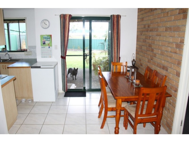 2 Nevin Crt, Kingaroy QLD 4610