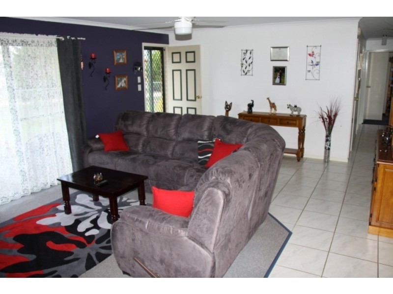 2 Nevin Crt, Kingaroy QLD 4610