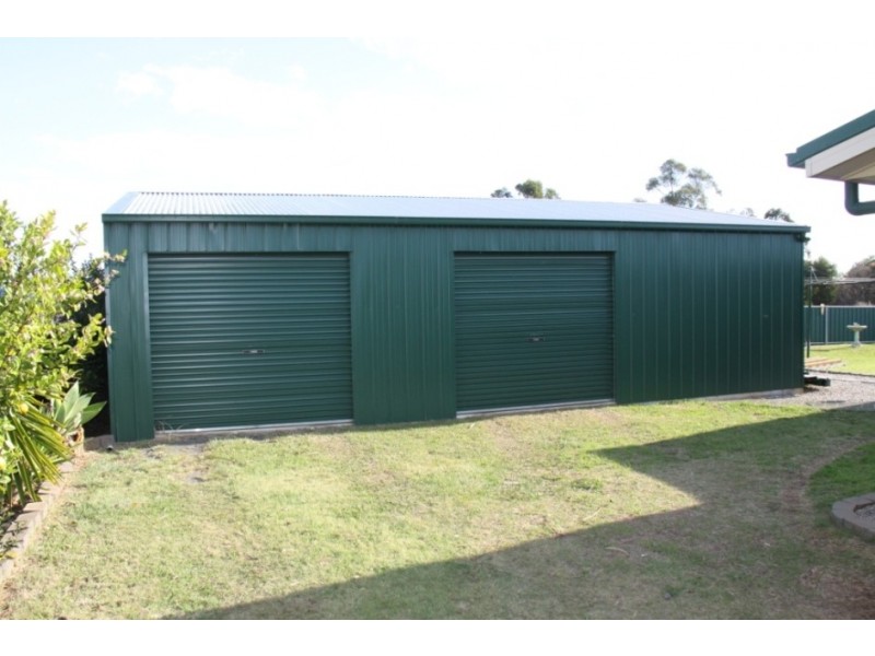 2 Nevin Crt, Kingaroy QLD 4610