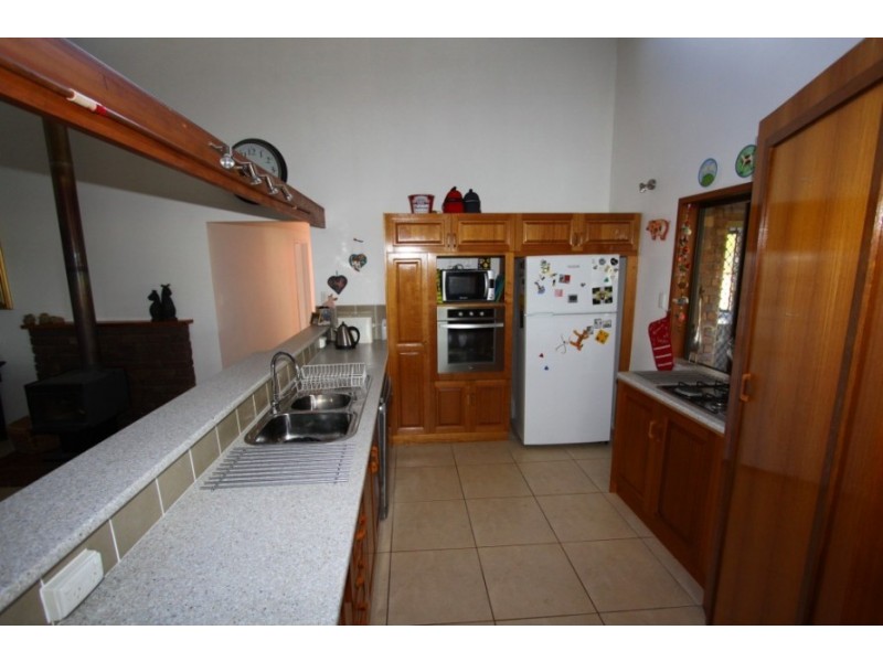 124 Crawford Booie Rd, Kingaroy QLD 4610