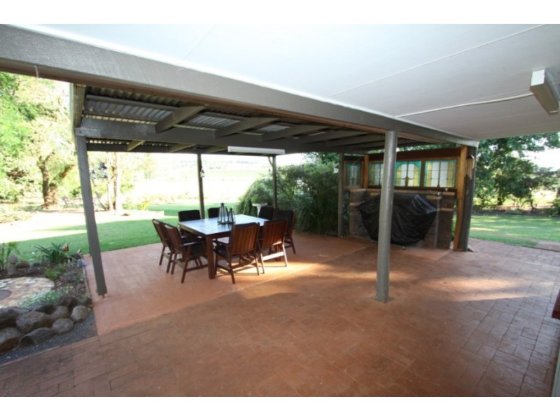 124 Crawford Booie Rd, Kingaroy QLD 4610