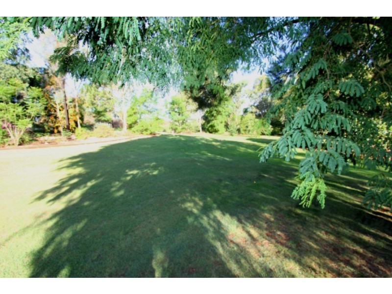 124 Crawford Booie Rd, Kingaroy QLD 4610