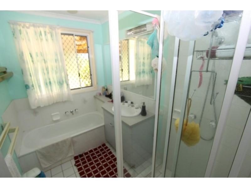 341 Izzards Rd, Nanango QLD 4615