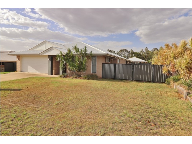 10 Allan Place, Kingaroy QLD 4610