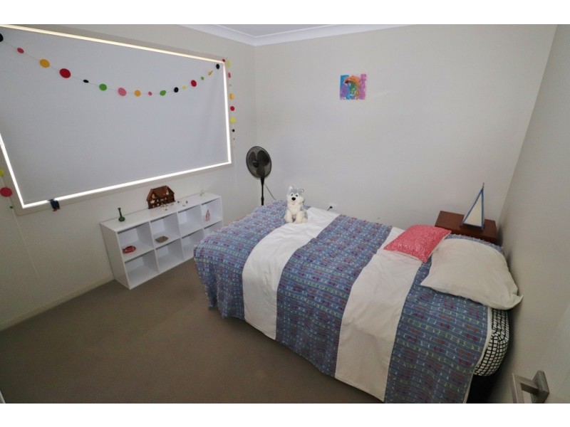 10 Allan Place, Kingaroy QLD 4610