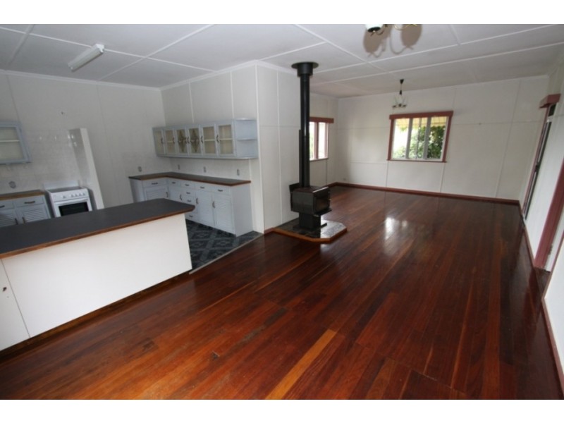 18 Webster Street, Kingaroy QLD 4610