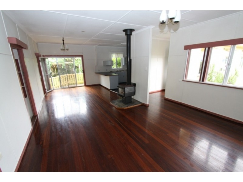 18 Webster Street, Kingaroy QLD 4610
