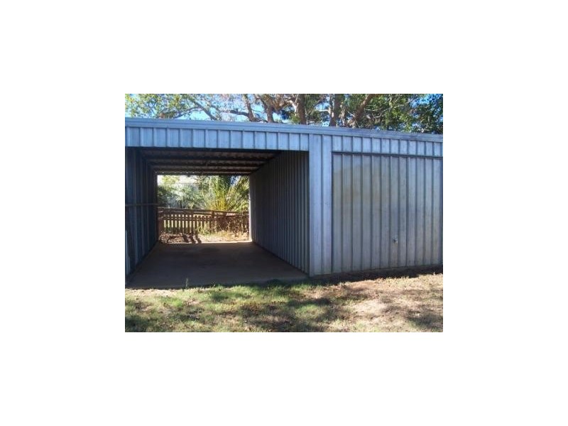 4 Gooyong Street, Kingaroy QLD 4610