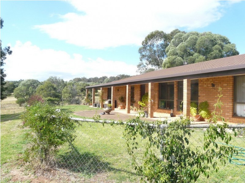 98 Birt, Kingaroy QLD 4610