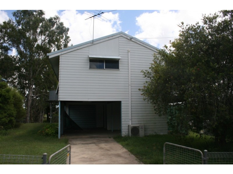 91 Wickham Street, Nanango QLD 4615