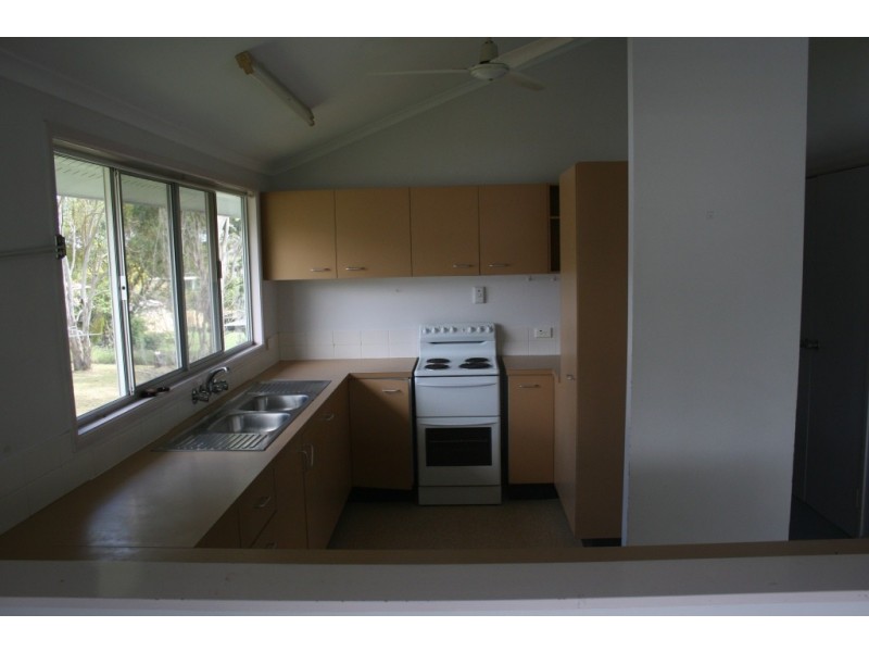 91 Wickham Street, Nanango QLD 4615