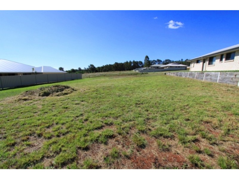 30 Bernard Cres, Kingaroy QLD 4610