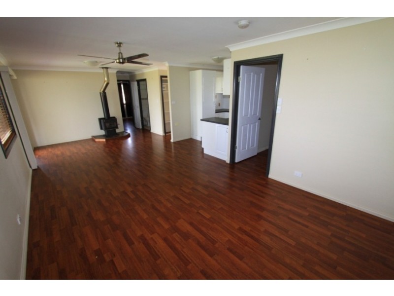 341 Parkers Road, Ellesmere QLD 4610