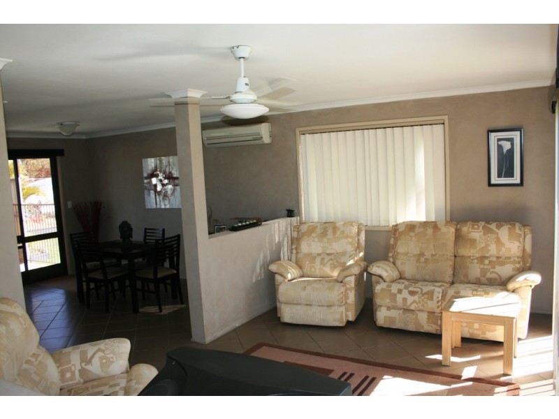 Ellesmere QLD 4610