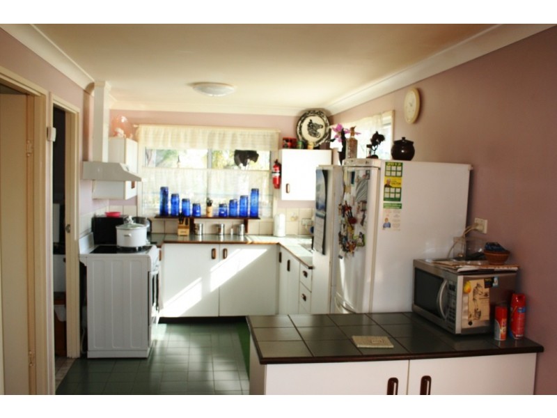 7 trace, Brooklands QLD 4615