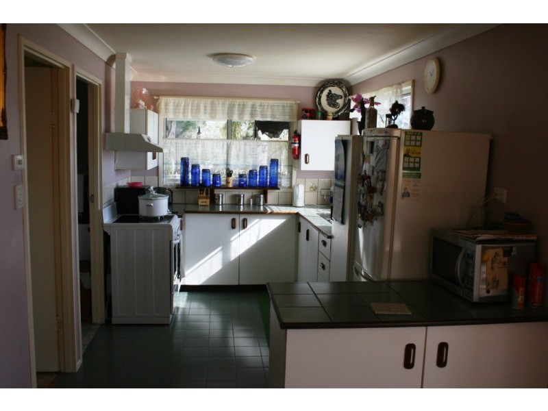 7 trace, Brooklands QLD 4615