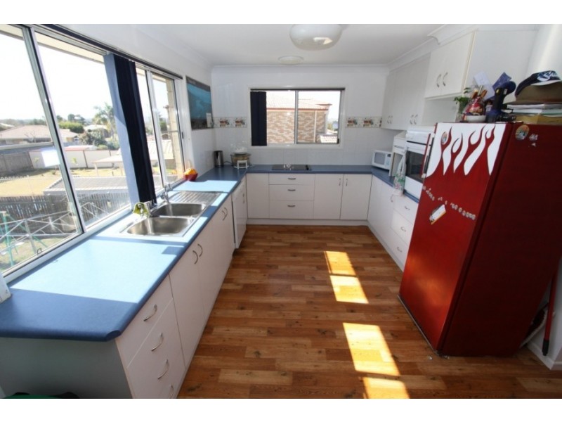 39 Windsor Circle, Kingaroy QLD 4610