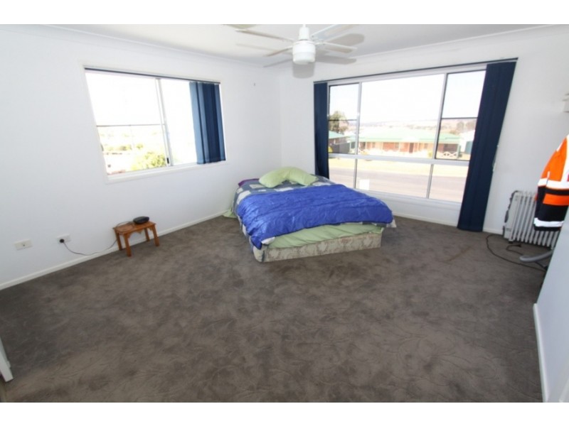 39 Windsor Circle, Kingaroy QLD 4610