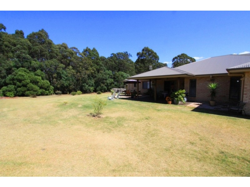 21-23 Lorikeet Cres, Kingaroy QLD 4610