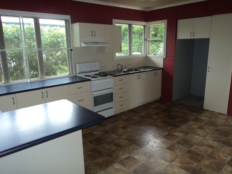 6 Murphy Street, Kingaroy QLD 4610