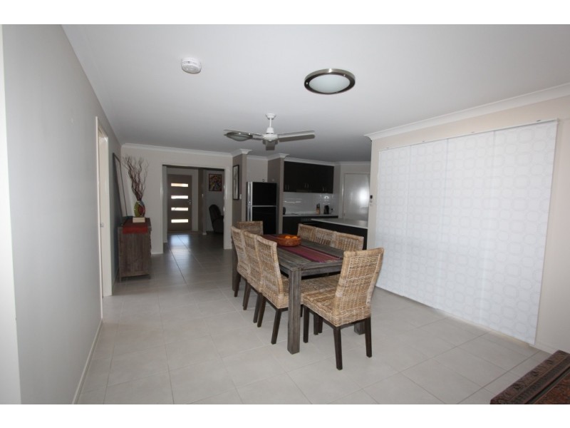 11 Nobby Way, Kingaroy QLD 4610