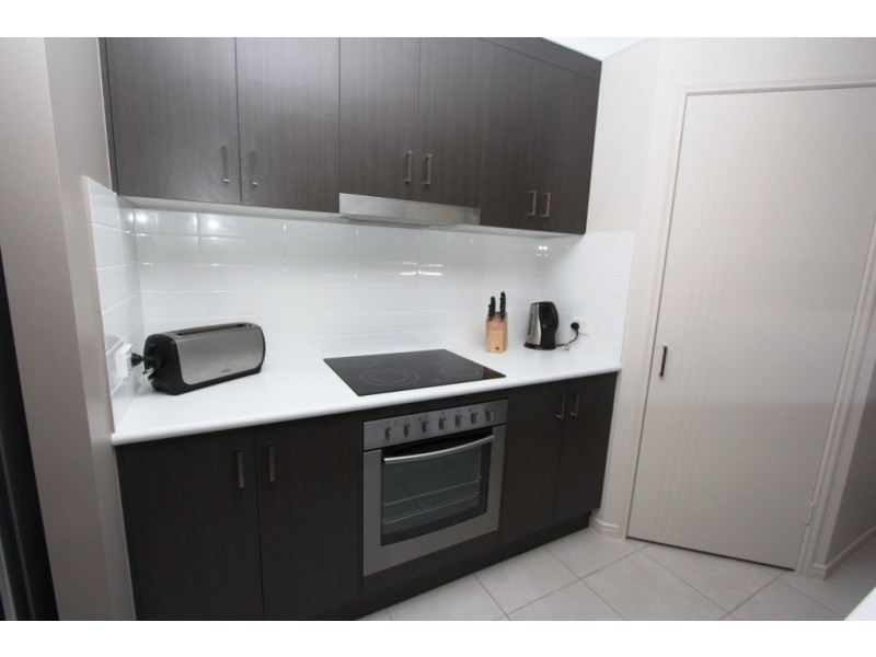 11 Nobby Way, Kingaroy QLD 4610