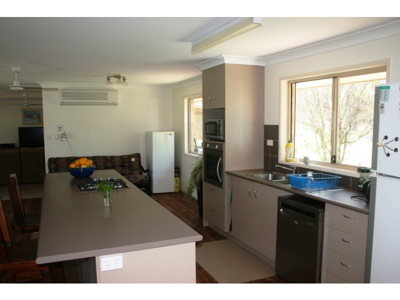 Tarong QLD 4615