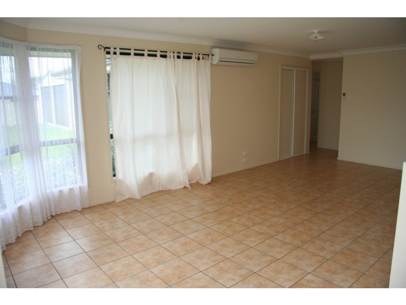 4 Bunya Drive, Kingaroy QLD 4610