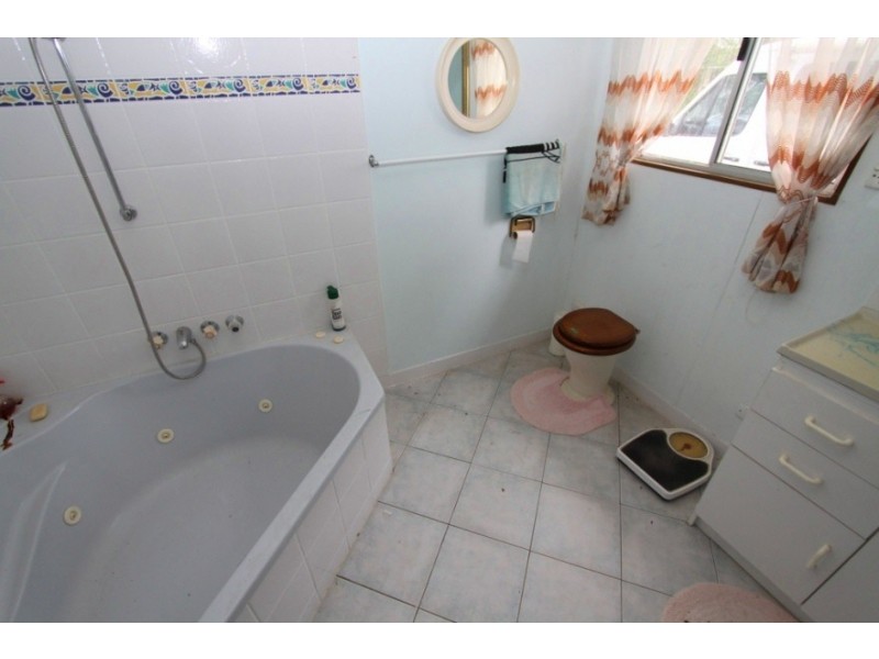 1614 Memerambi Barkers Crk Rd, Wattle Camp QLD 4615