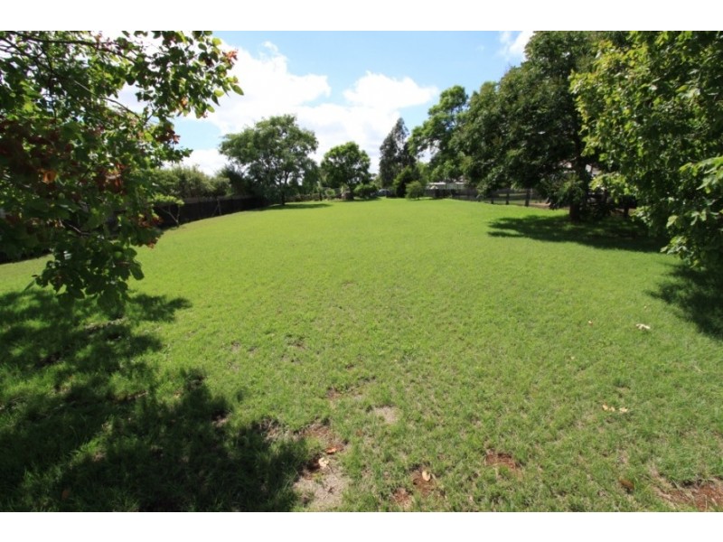 84 Bell Street, Kumbia QLD 4610