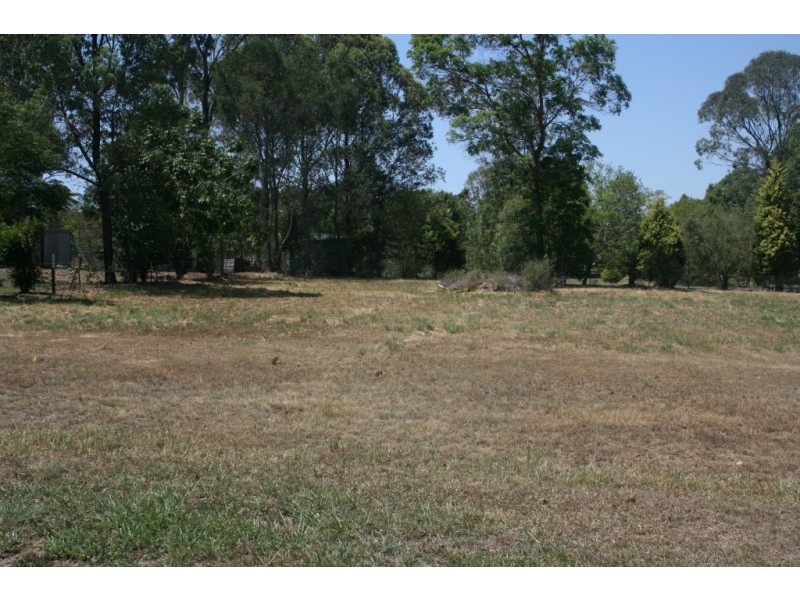 19 Blackbutt, Blackbutt QLD 4306