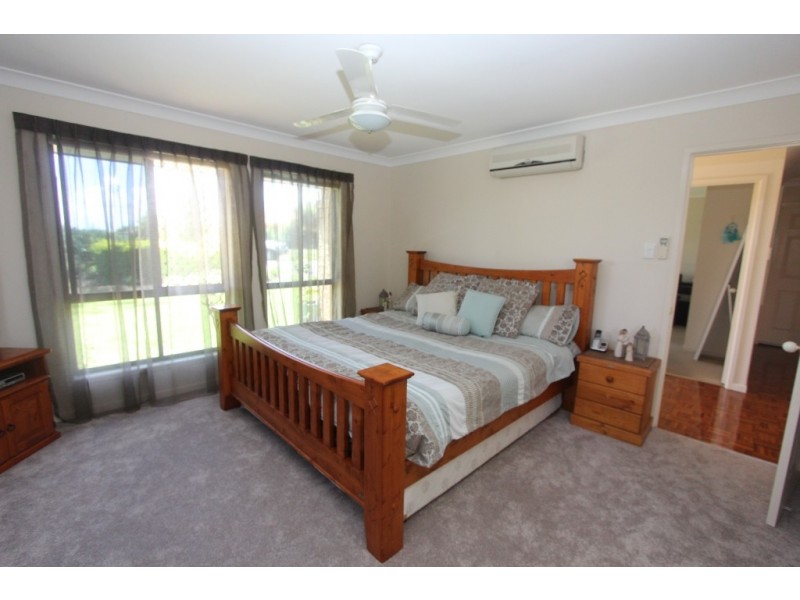 11 Tidar Crt, Kingaroy QLD 4610