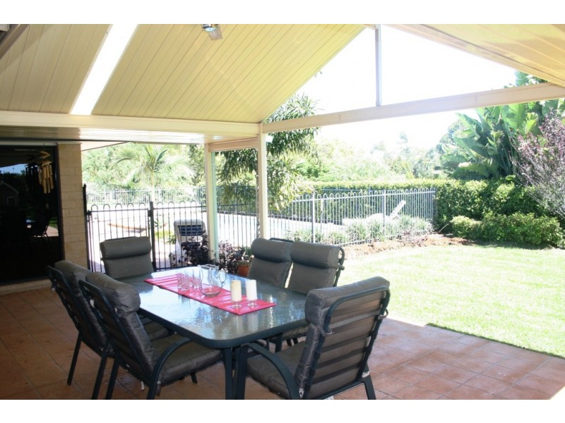 11 Tidar Crt, Kingaroy QLD 4610