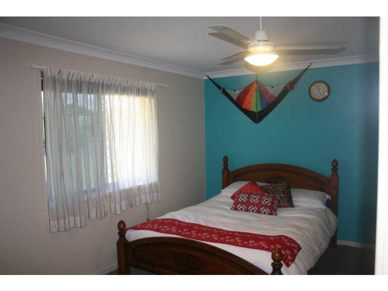 11 Tidar Crt, Kingaroy QLD 4610