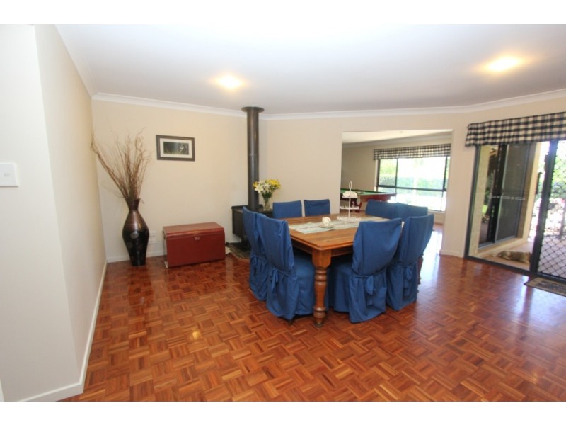 11 Tidar Crt, Kingaroy QLD 4610