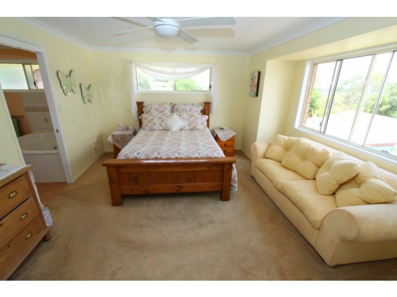 19 Adermann Drive, Kingaroy QLD 4610