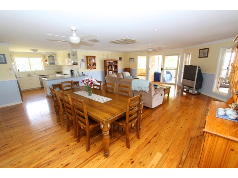 19 Adermann Drive, Kingaroy QLD 4610