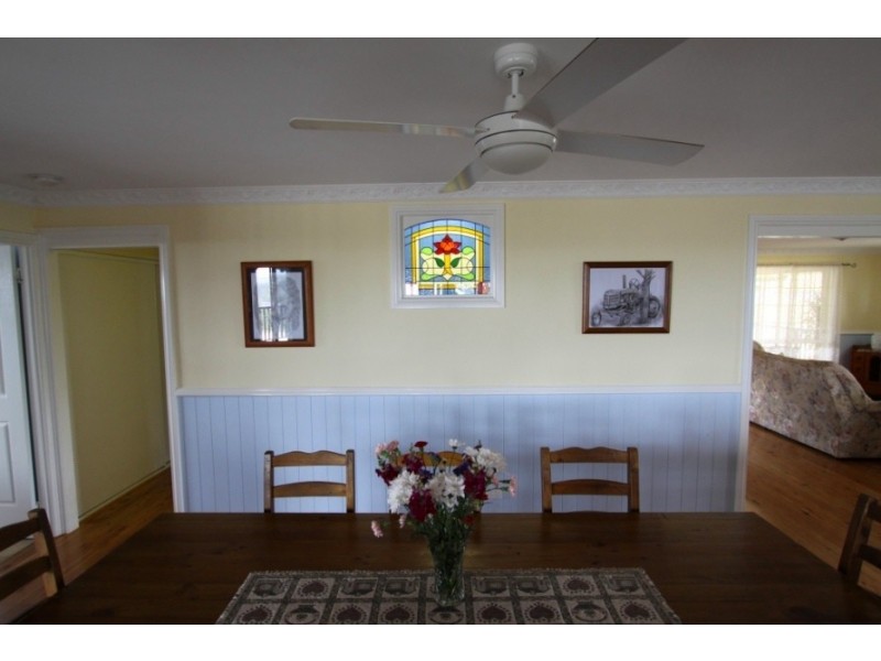 19 Adermann Drive, Kingaroy QLD 4610