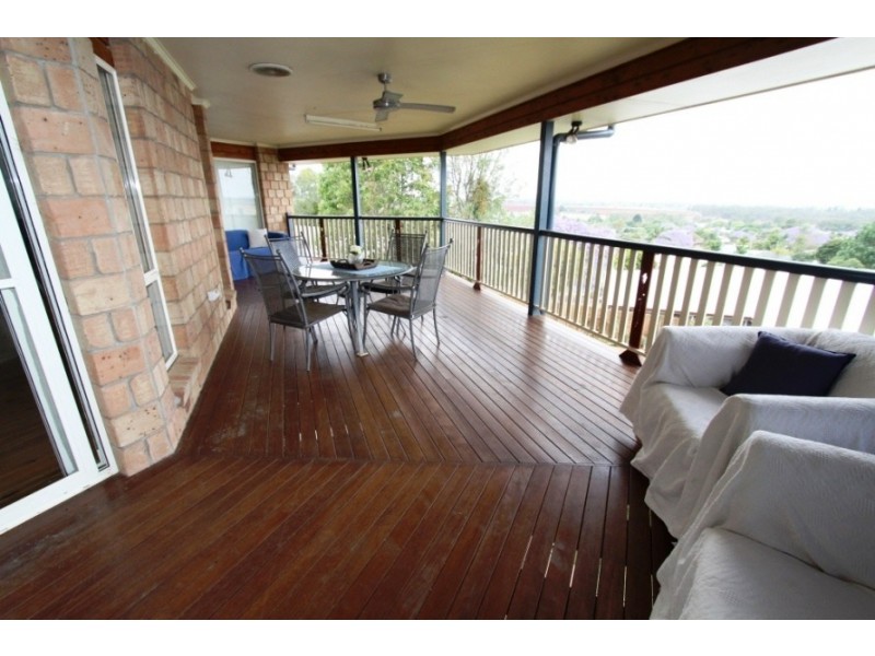 19 Adermann Drive, Kingaroy QLD 4610